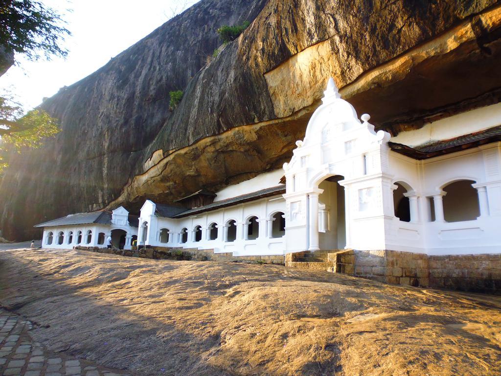 The Nilmini Lodge สิกิริยา ภายนอก รูปภาพ