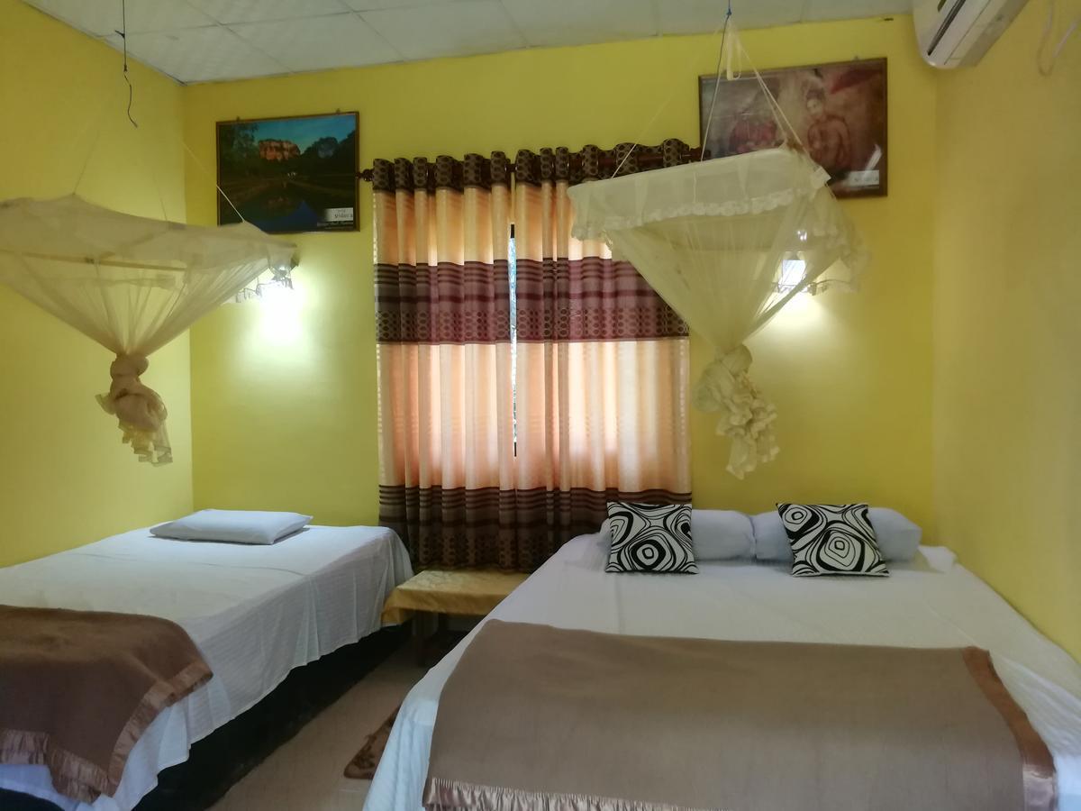 The Nilmini Lodge สิกิริยา ภายนอก รูปภาพ